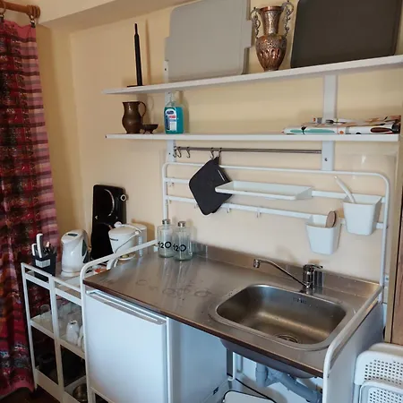 Korfes-κορφές τριώροφη για οικογένειες και παρέες *