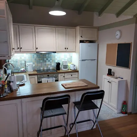 Villa Korfes-κορφές τριώροφη για οικογένειες και παρέες *