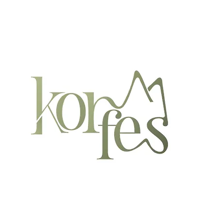 Korfes-πέτρινη τριώροφη βίλα-άνεση & ιδιωτικότητα * Karpenísion