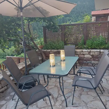 Korfes-κορφές τριώροφη για οικογένειες και παρέες Villa *